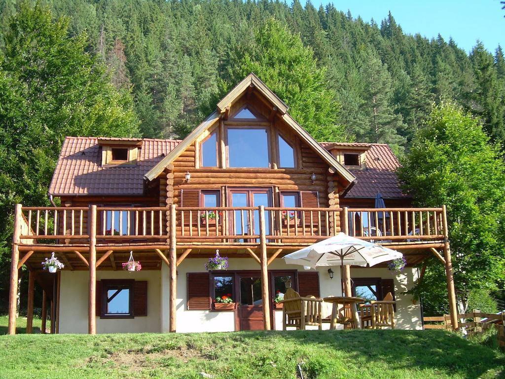 Veresko Villa Lacu Rosu Exteriör bild