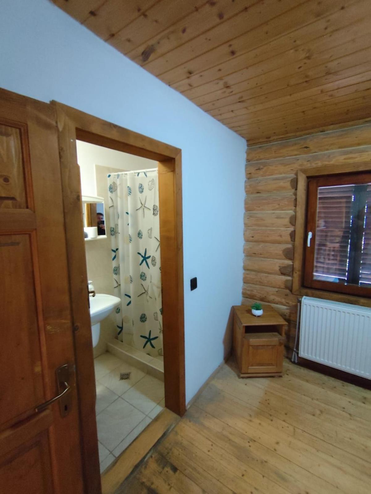 Veresko Villa Lacu Rosu Exteriör bild