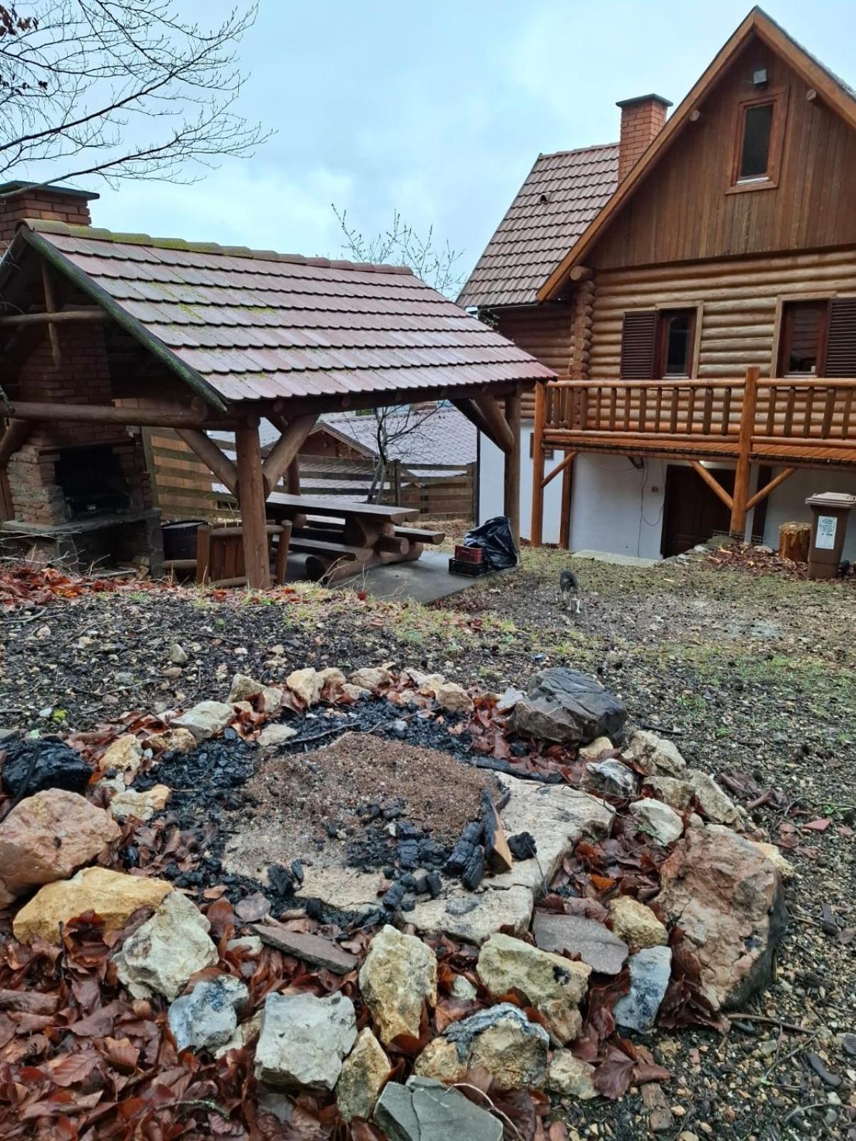 Veresko Villa Lacu Rosu Exteriör bild